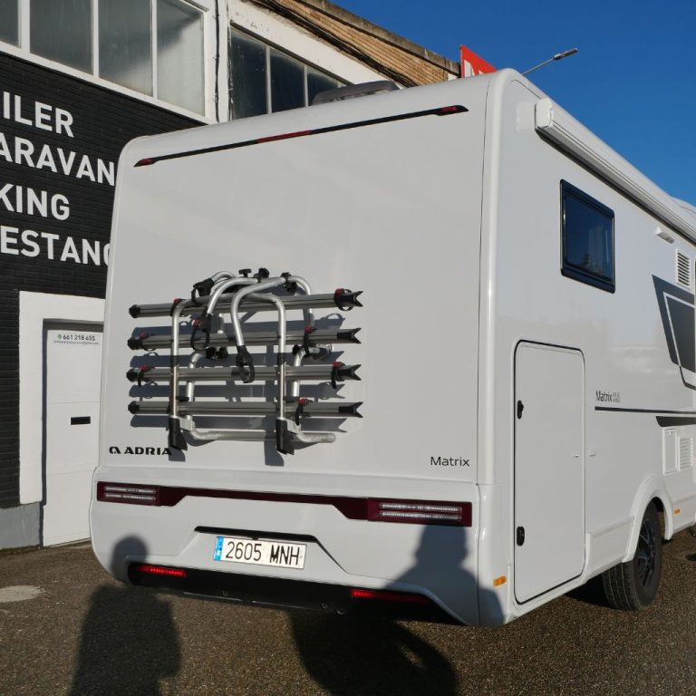 Adria Matrix Axess 670 sc trasera