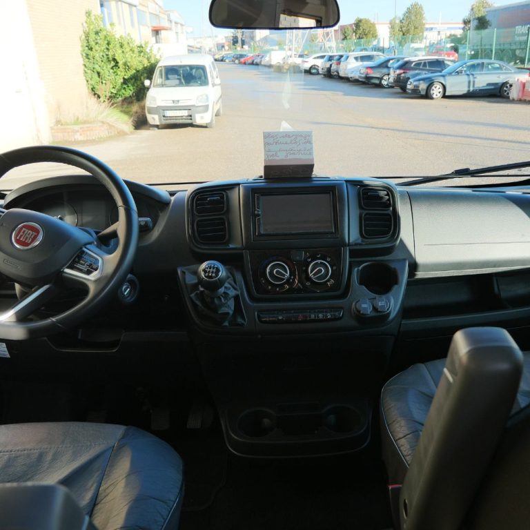 Adria Matrix Axess 670 sc zona conductor