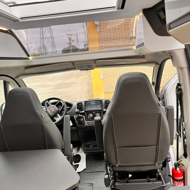 Camper Picasso Twin 600spb supreme zona conducir